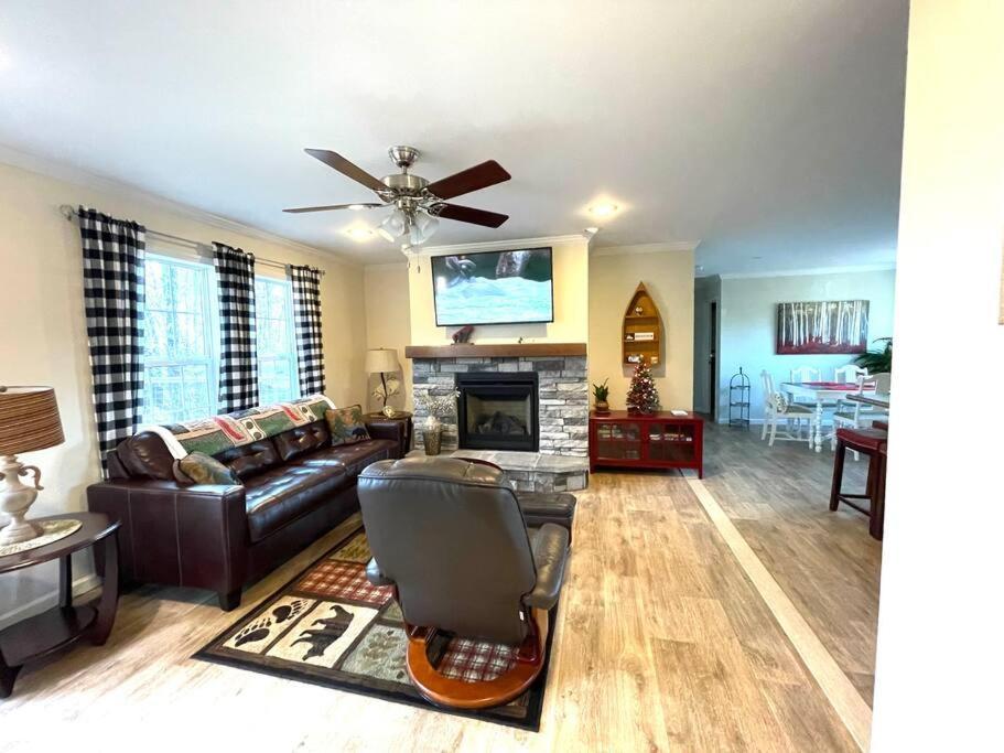 Mountain Views, Pets Welcome-Lake And River Access Lake Lure Zewnętrze zdjęcie